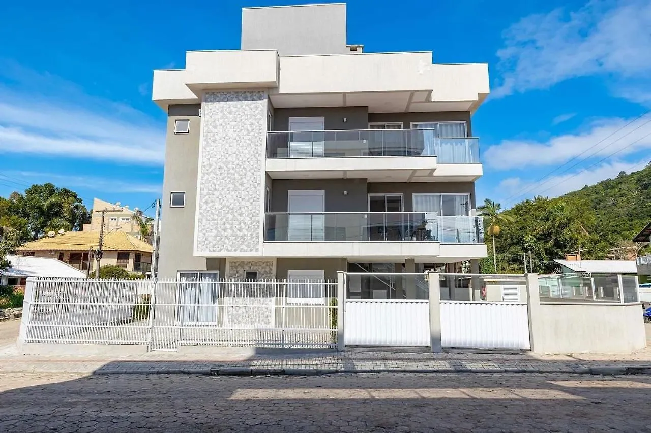 Loft Aconchegante A Poucos Minutos Da Praia De בומבינאס